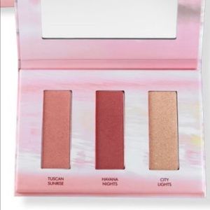 Wander Beauty Wandress highlighter pallet